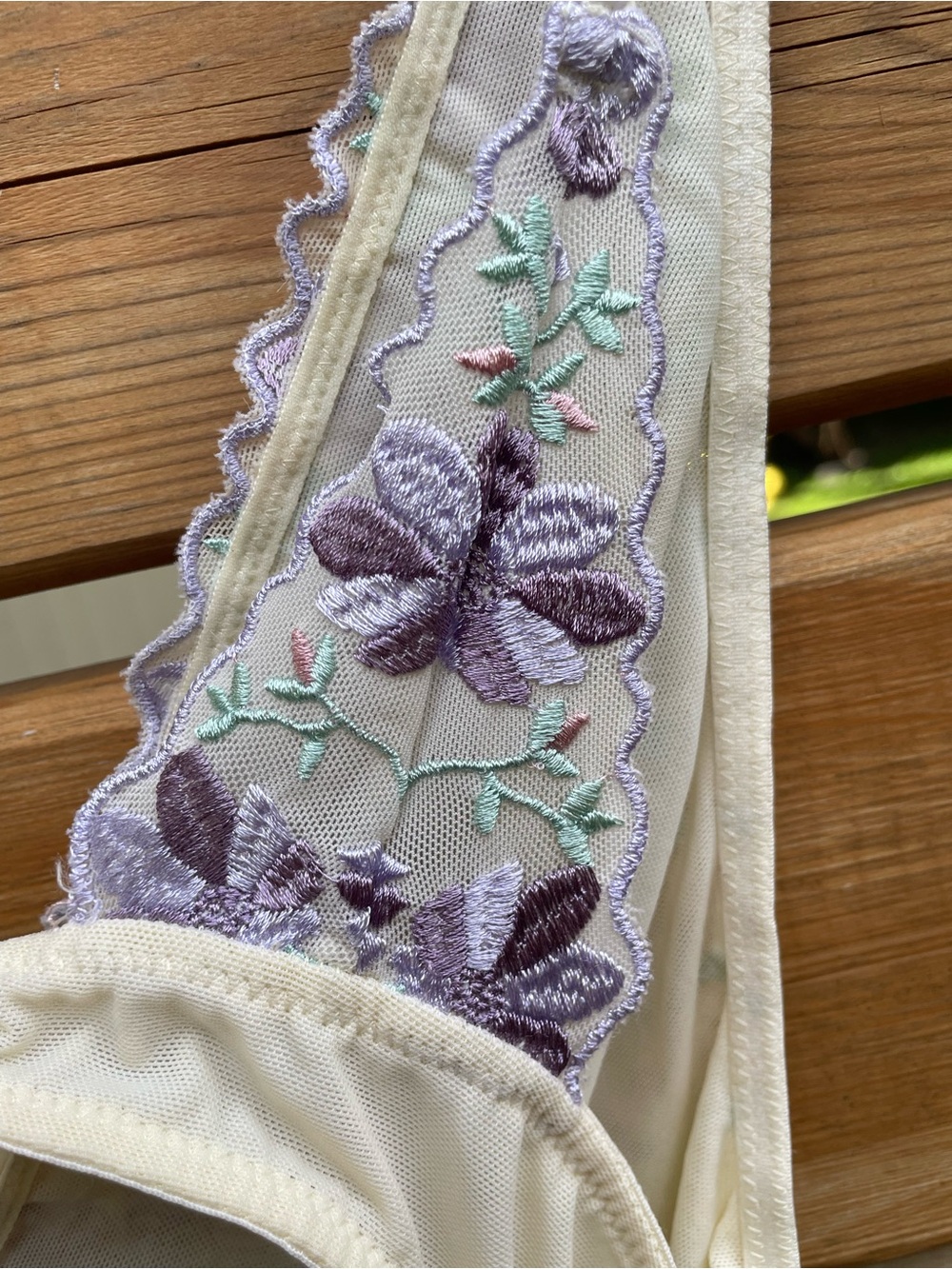 La Vie en Rose Vintage Cream Babydoll Nightgown with Floral Embroidery size L - Picture 12 of 15